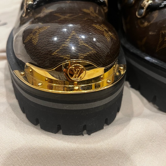 MENS LOUIS VUITTON LV OUTLAND ANKLE BOOT - Picture 8 of 13